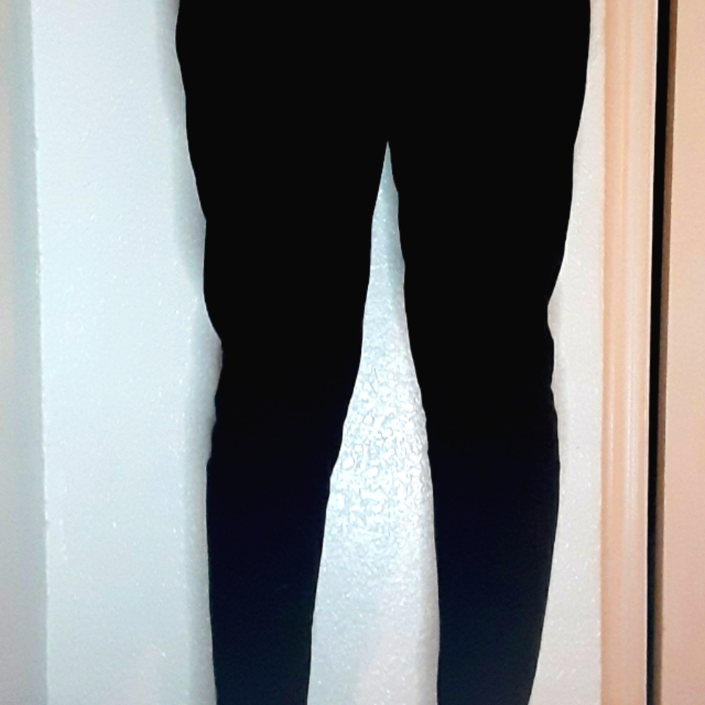 Black leggins